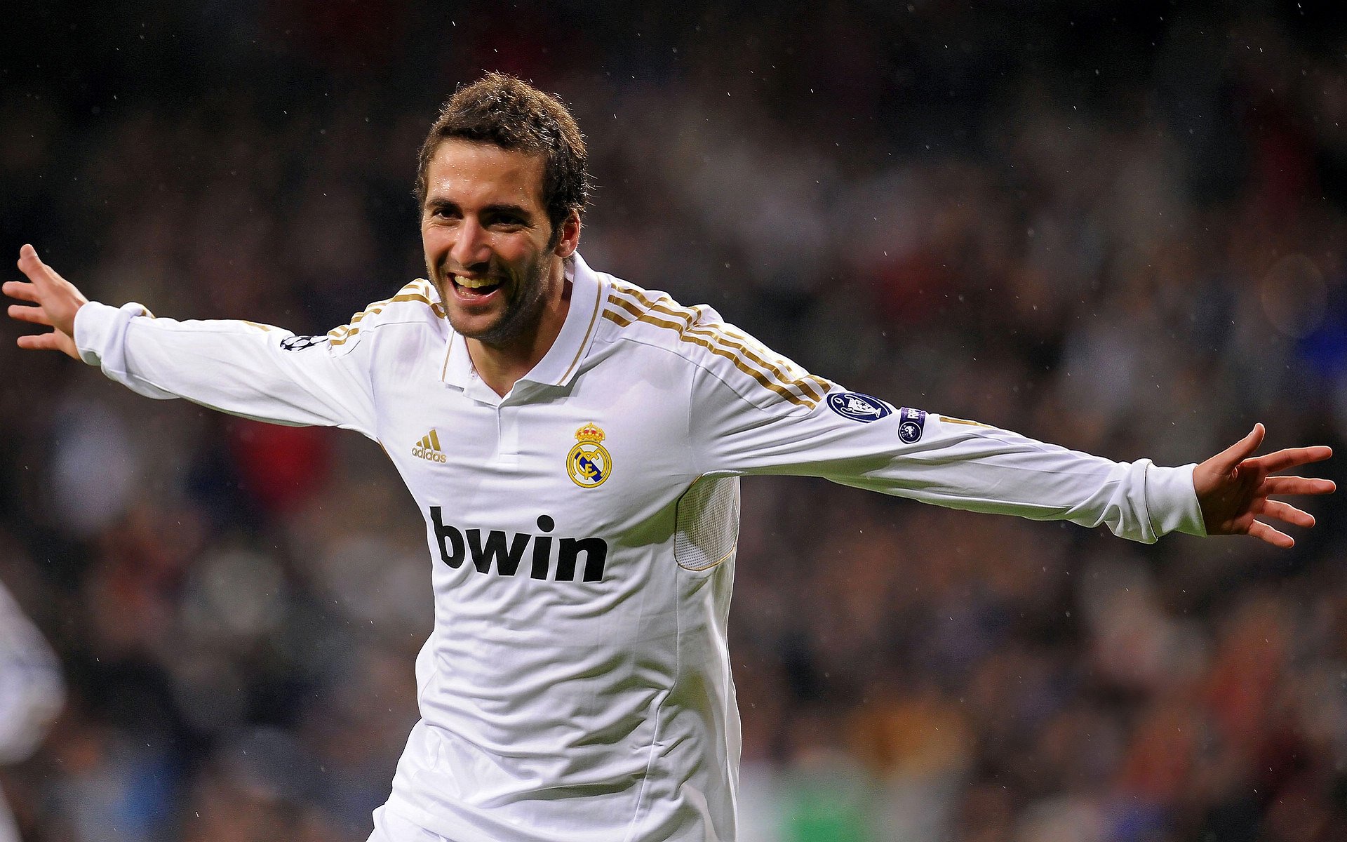 开云网页版-“萨尔·巴赫击破障碍，带领南非羚羊队击败强敌”